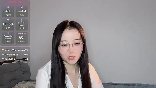 Chat +18 de 77-Vicky ao vivo
