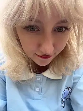 RonnieKiss Live XXX-Chat