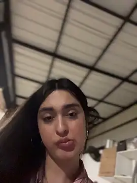 Chatroom XXX en direct de MiahWindsor