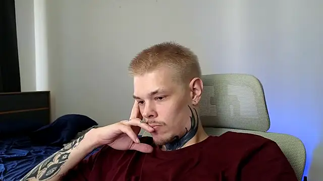 Онлайн чат XXX DENIS_HERE