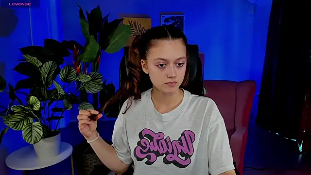 TunaHolli's Live XXX Chat