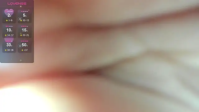Fluffy_Rose 라이브 XXX 채팅