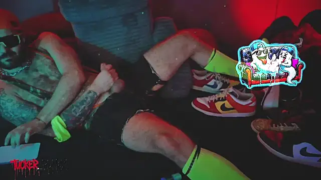 Онлайн чат XXX Tucker_pdmax