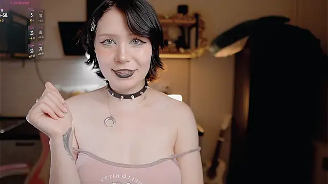 Chatroom XXX en direct de Nickari