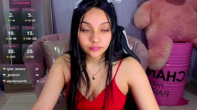 Chat XXX en directo de lia_harper_t