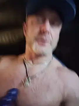 Slydog1010 Chat XXX in diretta
