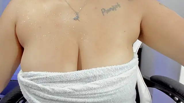 Chat XXX Live anny_rouse24