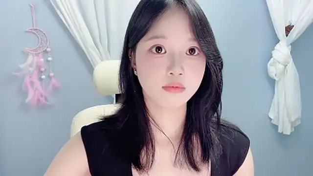 Yanys521's Live XXX Chat