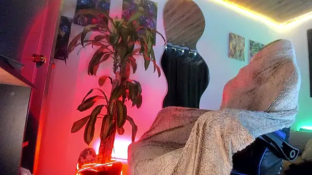 LatinMilk_ 现场XXX聊天