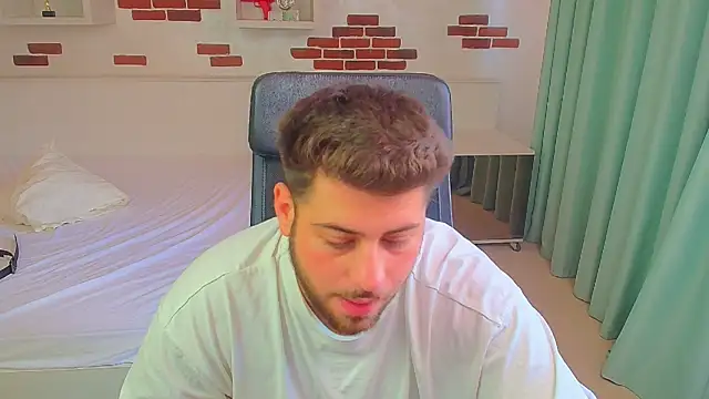 DaxGreer Adlı Modelin Canlı XXX Sohbeti