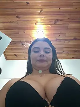 KeendallRouse XXX чат на живо