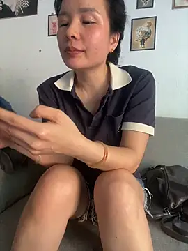 Sembang XXX Secara Langsung Ivy_Trix2