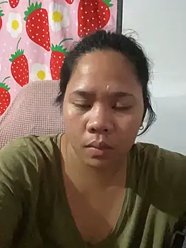 Živý XXX chat _UrSingleMamiBella_