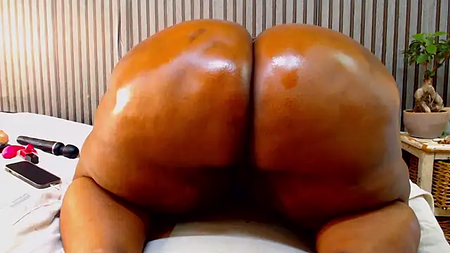Czat XXX na żywo – ROYALASS25