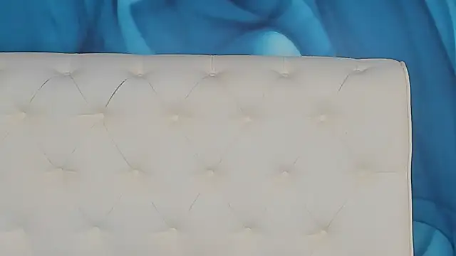 Chat XXX en directo de SkinnyDolly