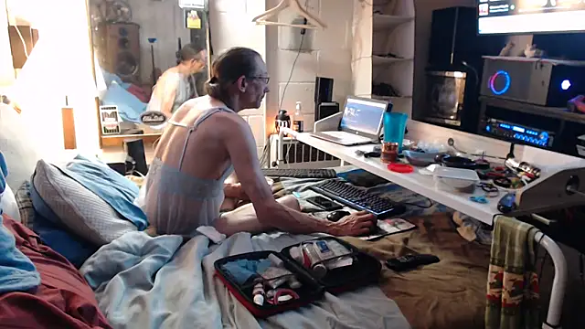 Puff0169 Live XXX-Chat