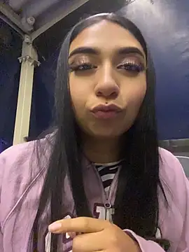 Elek_tra Live XXX-Chat