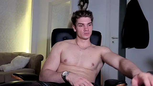MaxKaiden Live XXX-chat