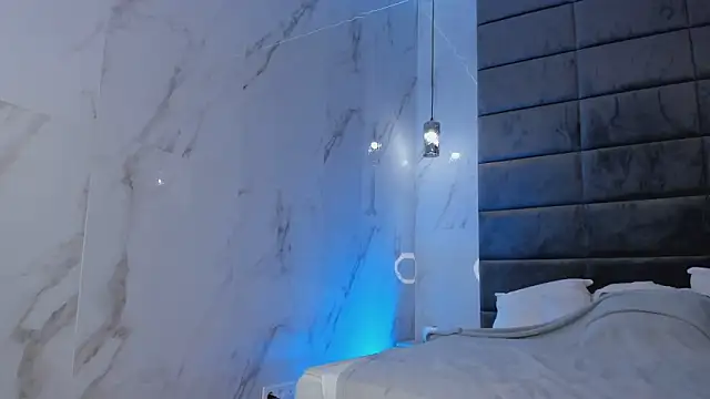 دردشة Chloee_White الجنسية المباشرة