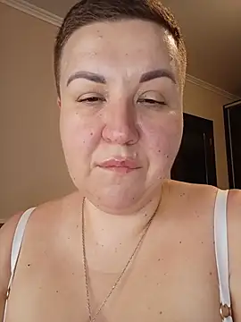 Annet1912 XXX чат на живо