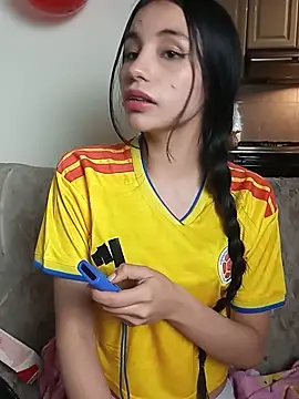Chat +18 de Chloe_Miller_2 ao vivo