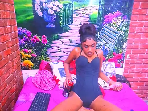 دردشة IndianPretty14u2Luv الجنسية المباشرة
