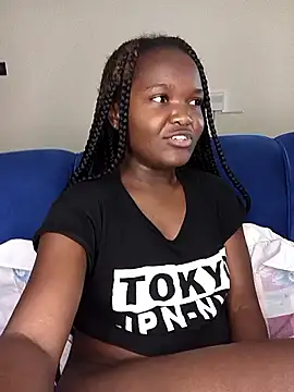 little_creamy's Live XXX Chat