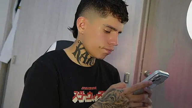 Angel_Luna0 Chat XXX in diretta