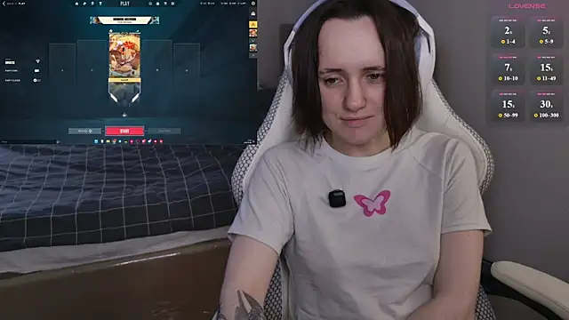 Chat XXX en directo de Luna_Loveee