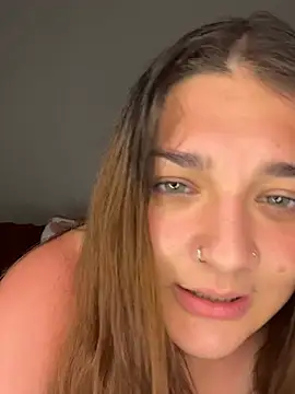 Chat +18 de treasurebabii ao vivo