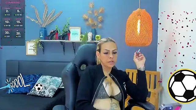 yessila_parker 现场XXX聊天