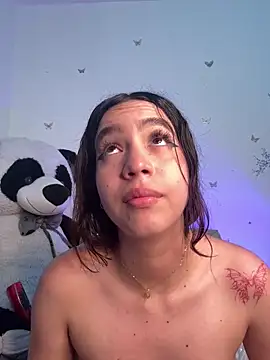 IamSteph13's Live XXX Chat