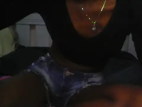 SweetSally54's Live XXX Chat
