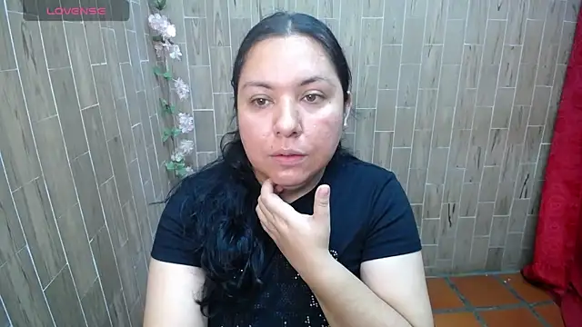solyeria's Live XXX Chat
