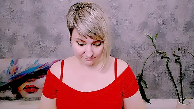 Djullia: απευθείας συνομιλία ΧΧΧ