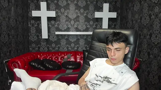 ClarkBev live XXX chat
