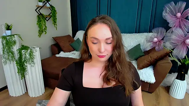 TrueReincarnation's Live XXX Chat