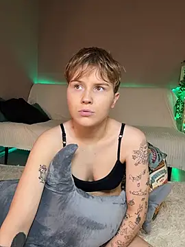 two_gerls_here's Live XXX Chat