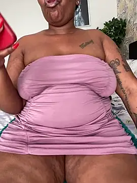 fatpussydallx Obrolan Langsung XXX