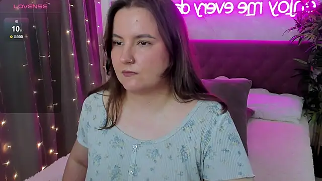 FeralPeach – Live XXX-chat