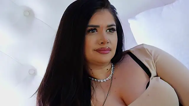Amberseyes Chat XXX live