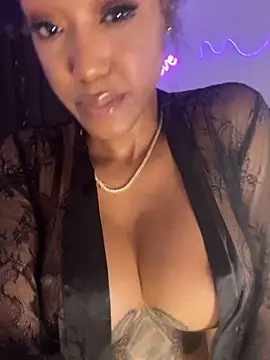 Онлайн чат XXX MsChanelCarter