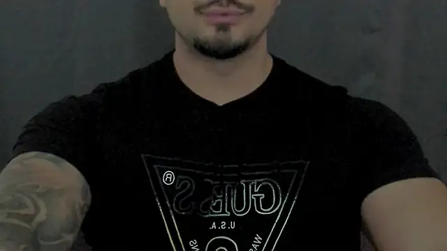 Chat +18 de TonyWinston ao vivo