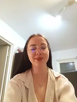 IvyClouds' Live XXX Chat