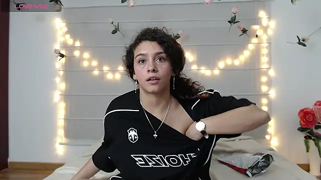 دردشة Sarabubbie الجنسية المباشرة