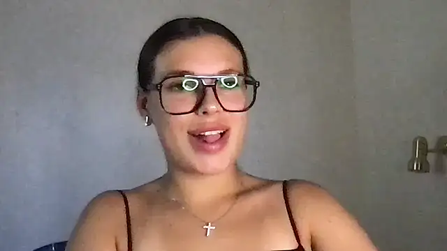 MoonriseGoddess' Live XXX Chat