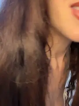 Eyline Live XXX Chat