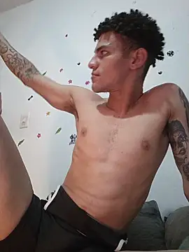 XXX chat uživo modela dany_hardy