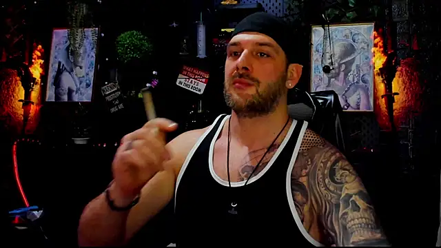 LexHardy XXX чат на живо