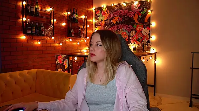 VireliaMoonfall Chat XXX live